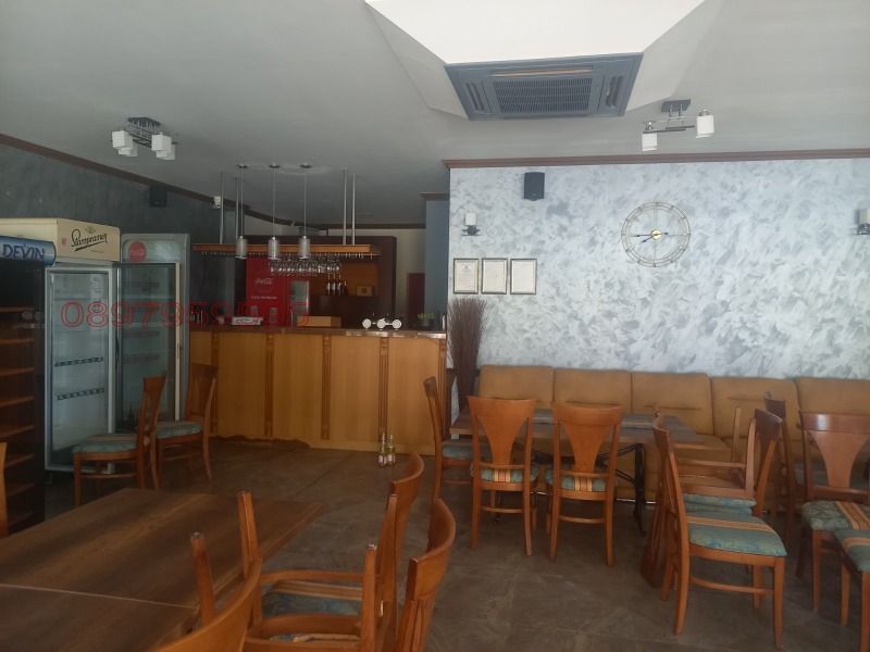 Дава под наем ЗАВЕДЕНИЕ, с. Топола, област Добрич, снимка 7 - Заведения - 52783951