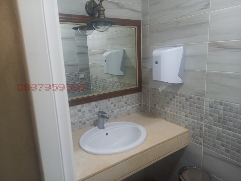 Дава под наем ЗАВЕДЕНИЕ, с. Топола, област Добрич, снимка 10 - Заведения - 52783951