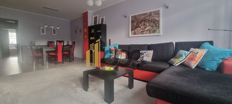 Zu vermieten  2 Schlafzimmer Sofia , Musageniza , 103 qm | 68634364