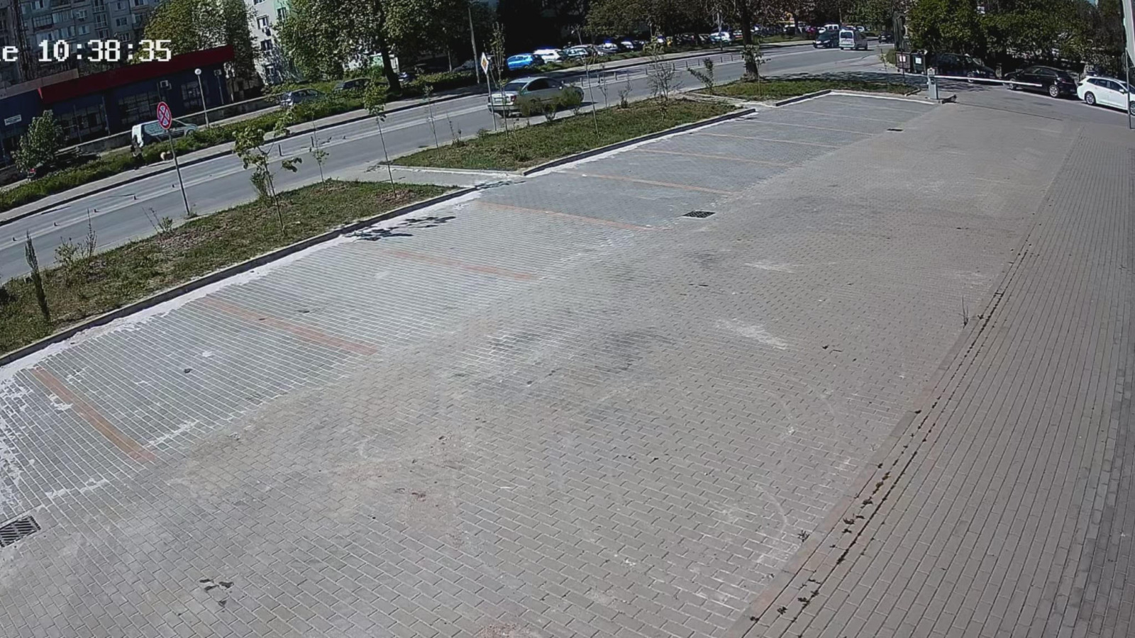 Дава под наем ГАРАЖ, ПАРКОМЯСТО, гр. Пловдив, Христо Смирненски