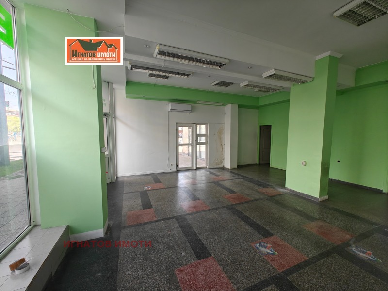 Дава под Наем МАГАЗИН в град Пазарджик, Център - 78 кв.м / 818.07 € » 1 600 лв., ИГНАТОВ ИМОТИ