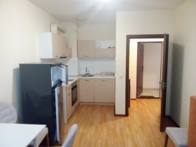 1 quarto Zornica, Burgas 1