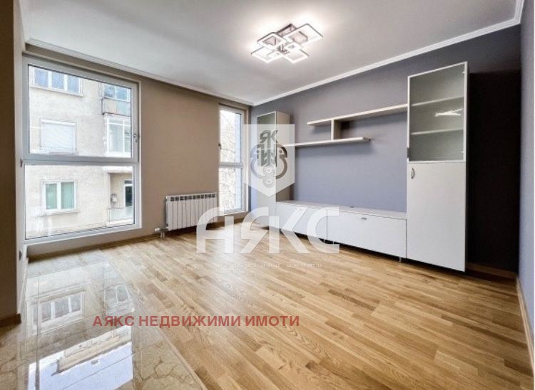 Zu vermieten  1 Schlafzimmer Sofia , Geo Milew , 65 qm | 40139068 - Bild [2]