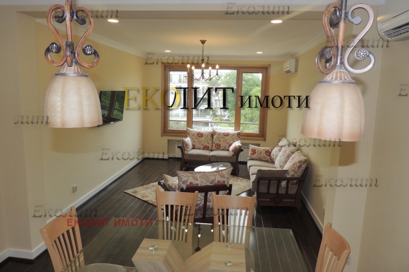 Дава под нем  3-стаен, град София, Докторски паметник •  900 EUR • ID 12112075 — holmes.bg - [1] 