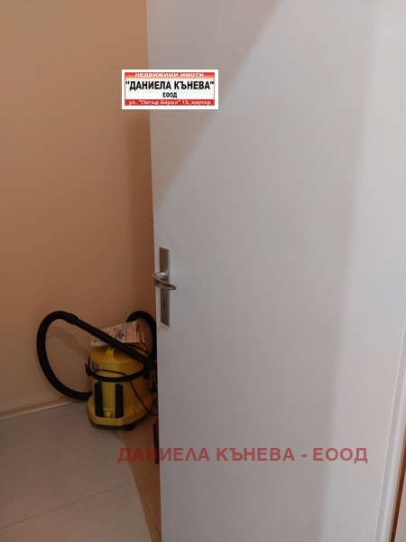 K pronájmu  2 ložnice Ruse , Centar , 120 m2 | 37020509 - obraz [13]