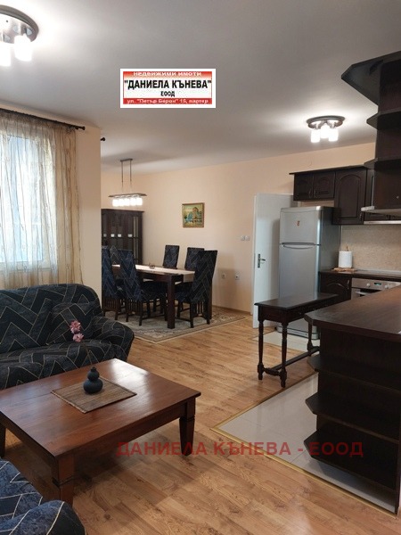 Kiralık  2 yatak odası Ruse , Centar , 120 metrekare | 37020509