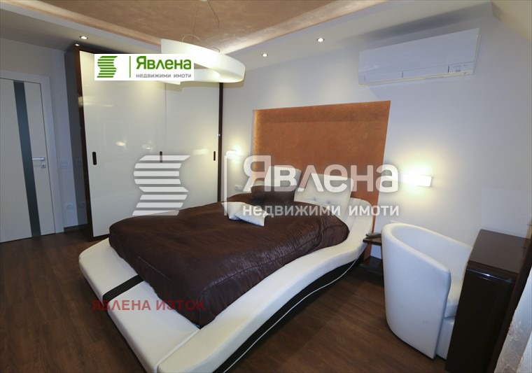 Дава под наем 3-СТАЕН, гр. София, Център, снимка 2 - Апартаменти - 52842714