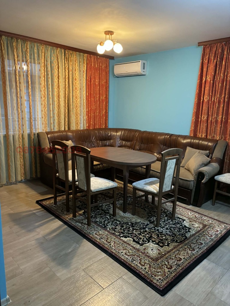 Дава под наем 3-СТАЕН, гр. Пловдив, Кючук Париж