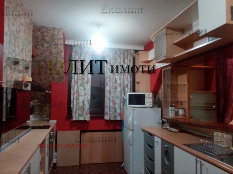 K pronájmu  Studio Sofia , Lozenec , 55 m2 | 11095227 - obraz [3]