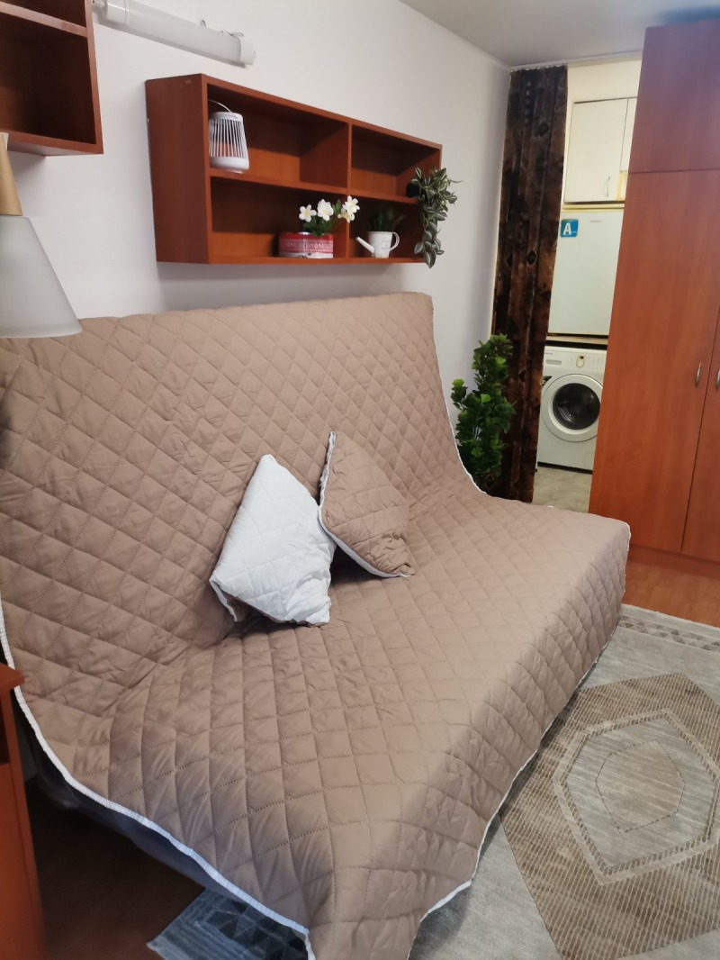 Vuokrattavana  Studio Sofia , Geo Milev , 20 neliömetriä | 57168342