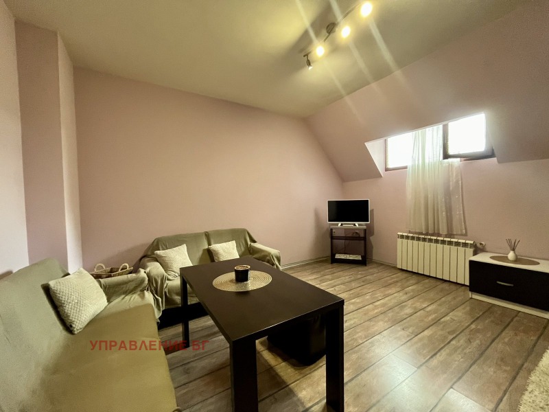 Para alugar  1 quarto Sofia , Sveta Troica , 60 m² | 85172231