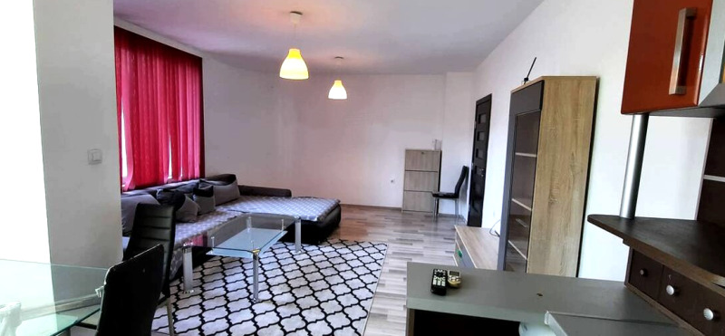 De inchiriat  1 dormitor Plovdiv , Traciia , 65 mp | 99577364 - imagine [3]