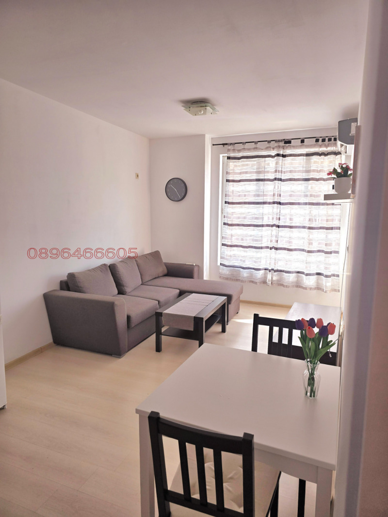 Издаје се  1 спаваћа соба Софија , Триагалника , 65 м2 | 18030721 - слика [2]
