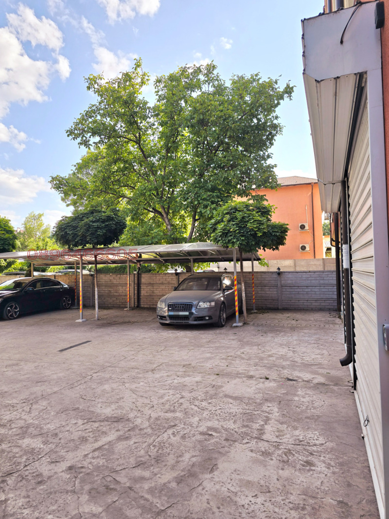 Издаје се  1 спаваћа соба Софија , Триагалника , 65 м2 | 18030721 - слика [10]