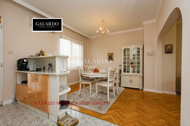 Do wynajęcia  2 sypialnie Plowdiw , Kjuczuk Pariż , 115 mkw | 37312874 - obraz [4]
