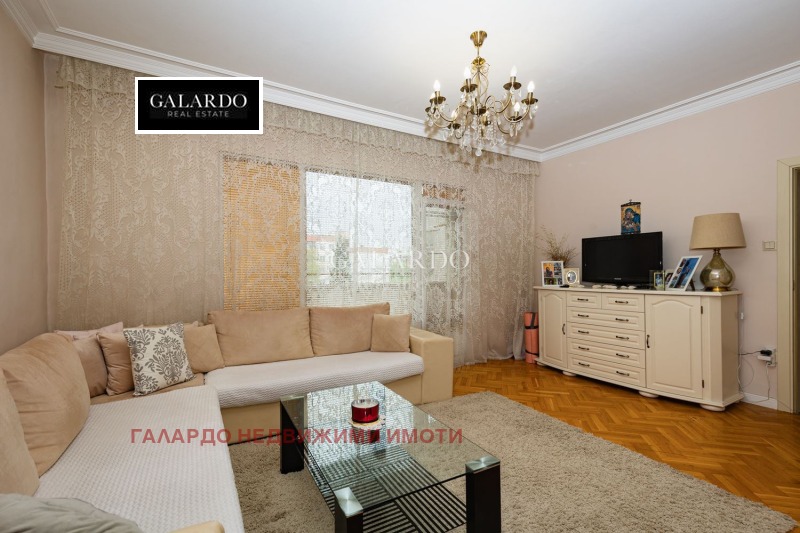 Do wynajęcia  2 sypialnie Plowdiw , Kjuczuk Pariż , 115 mkw | 37312874 - obraz [2]