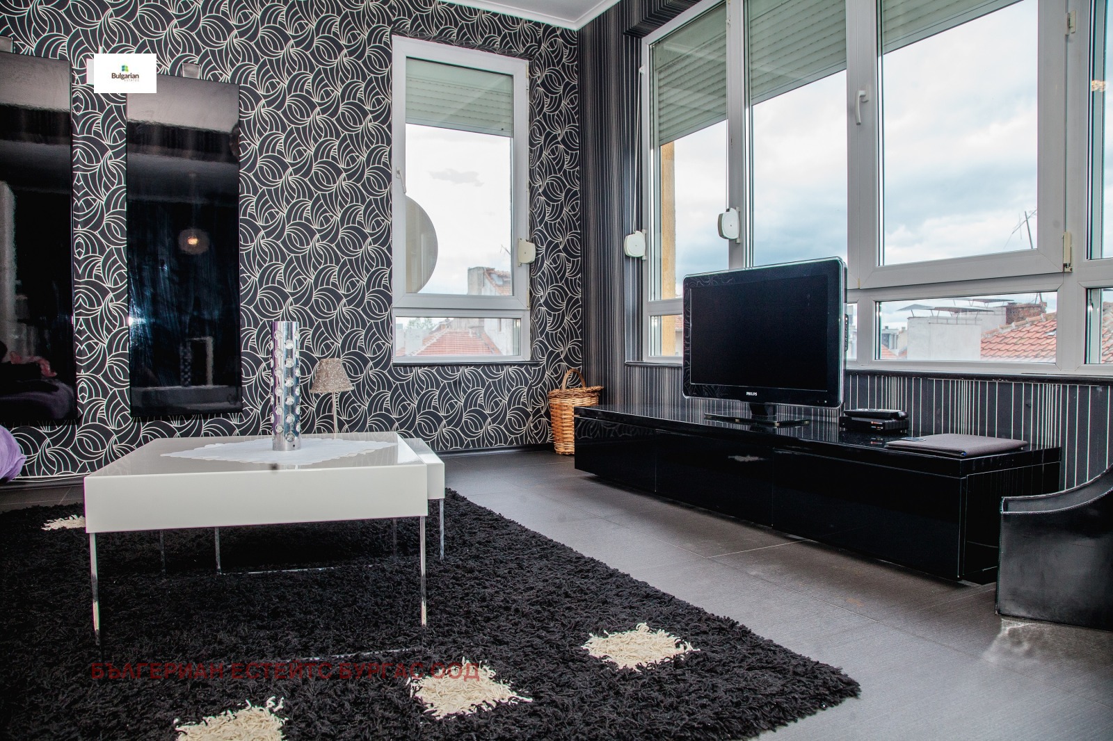 Дава под наем 3-СТАЕН, гр. Бургас, Център