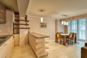 2 Schlafzimmer Belite brezi, Sofia