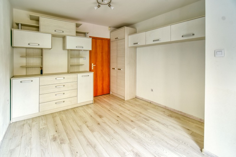 Vuokrattavana  2 makuuhuonetta Sofia , Belite brezi , 105 neliömetriä | 98182485 - kuva [7]
