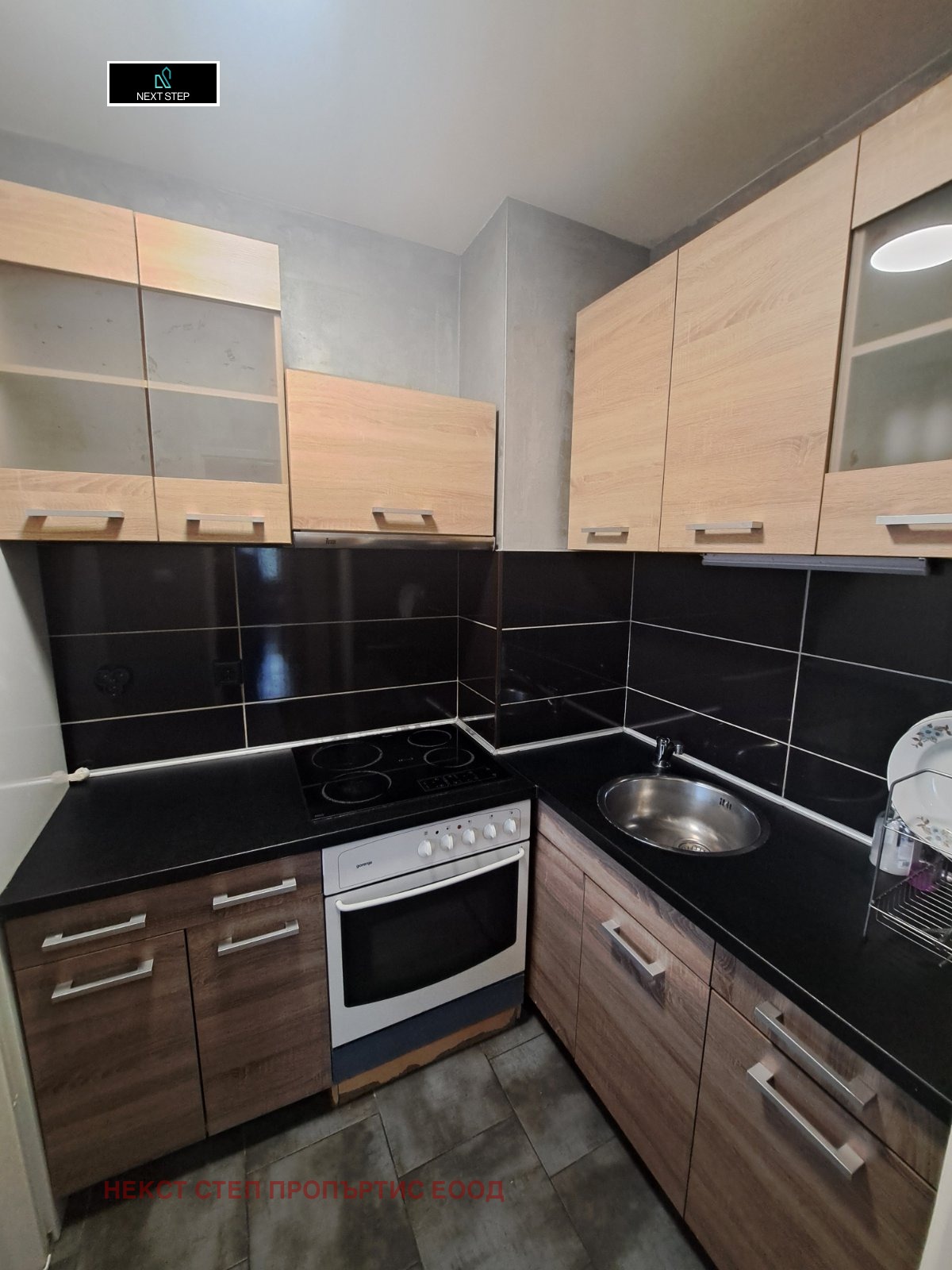 Дава под наем 4-СТАЕН, гр. София, Света Троица, снимка 13 - Апартаменти - 54597617