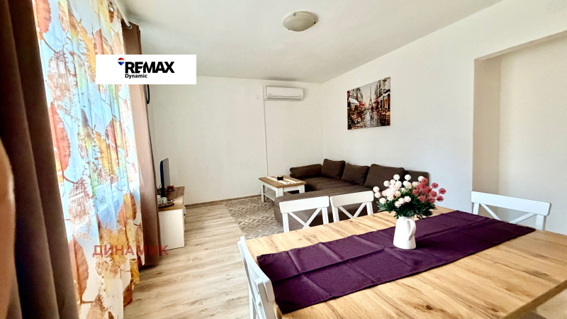 Дава под Наем 4-СТАЕН в град Бургас, Център - 100 кв.м / 700 € » 1 369.08 лв., ДИНАМИК