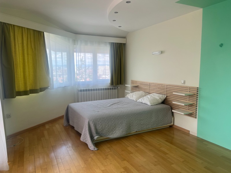 Дава под наем  3-стаен град София , Лозенец , 176 кв.м | 52695822 - изображение [6]
