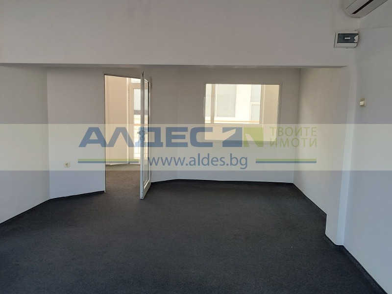 Te huur  Kantoor Sofia , Banisjora , 80 m² | 52731904 - afbeelding [2]