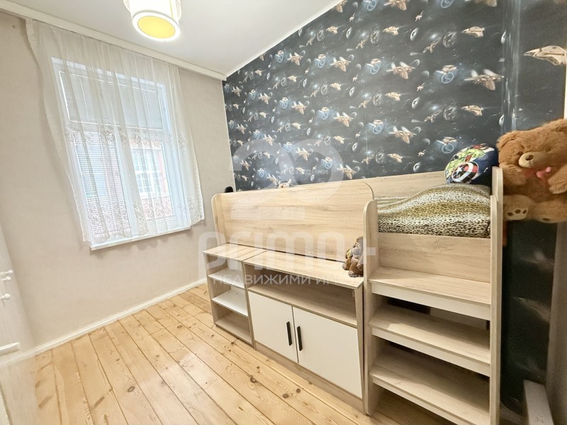 Издаје се  1 спаваћа соба Софија , Центар , 60 м2 | 30570131 - слика [12]