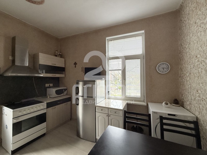 Издаје се  1 спаваћа соба Софија , Центар , 60 м2 | 30570131 - слика [7]