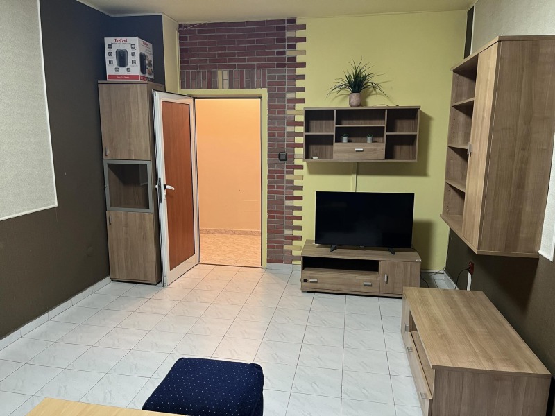 En renta  1 dormitorio Plovdiv , Karshiyaka , 75 metros cuadrados | 62534548 - imagen [2]