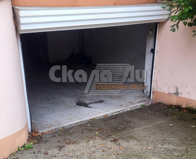 För uthyrning  2 sovrum Sofia , Nadejda 2 , 93 kvm | 70038555 - bild [11]