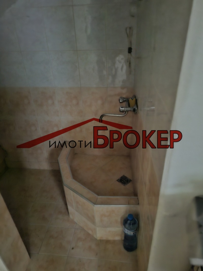 De inchiriat  Magazin Sliven , Cluțohor , 120 mp | 74207581 - imagine [14]