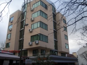 Büro Lozenez, Sofia 1