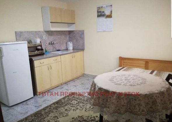 Προς ενοικίαση  1 υπνοδωμάτιο Βυργασ , ΤΣενταρ , 40 τ.μ | 81443950