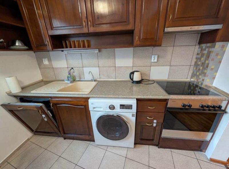 Kiralık  2 yatak odası Plovdiv , Mladejki Halm , 70 metrekare | 77138196 - görüntü [2]