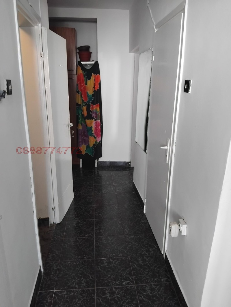 Издаје се  2 спаваће собе Софија , Сухата река , 100 м2 | 12165369 - слика [9]
