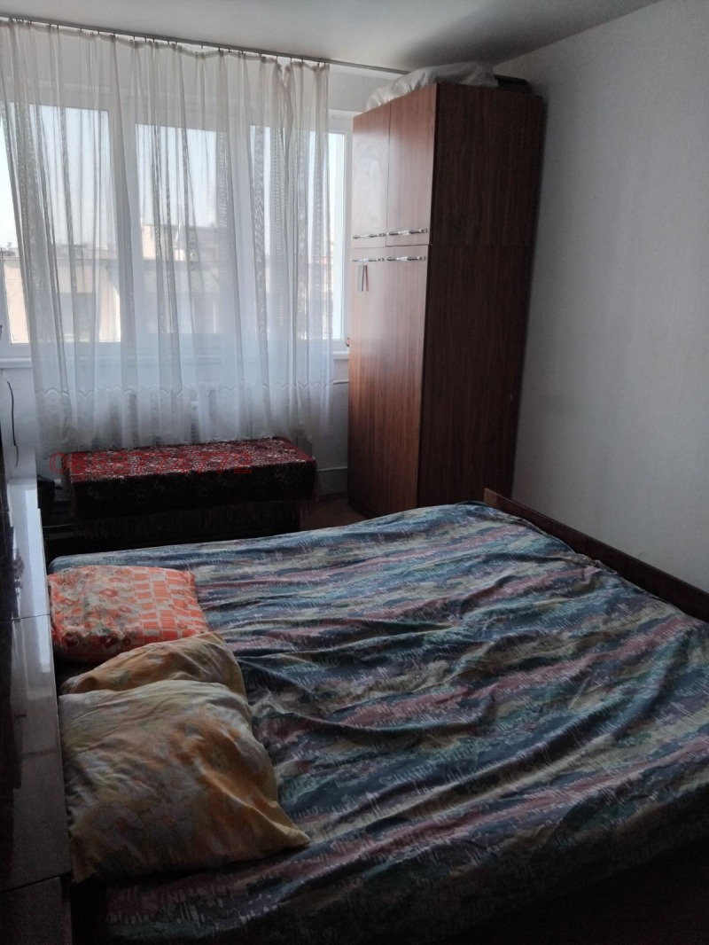 Издаје се  2 спаваће собе Софија , Сухата река , 100 м2 | 12165369 - слика [6]
