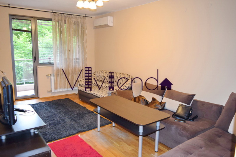 Til leje  1 soveværelse Sofia , Borovo , 70 kvm | 68502088 - billede [2]