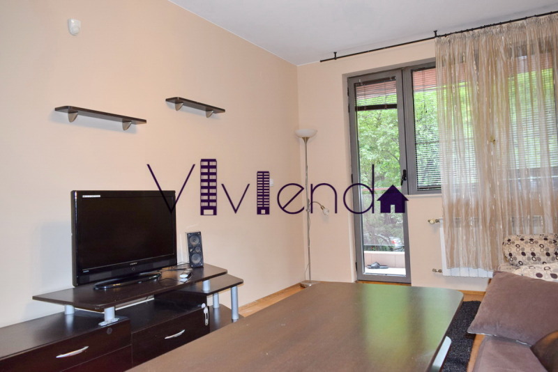 Til leje  1 soveværelse Sofia , Borovo , 70 kvm | 68502088 - billede [3]