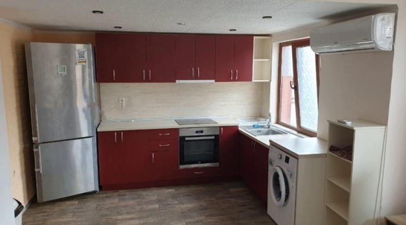 Zu vermieten  2 Schlafzimmer Warna , Okraschna bolniza-Generali , 90 qm | 52882286 - Bild [2]