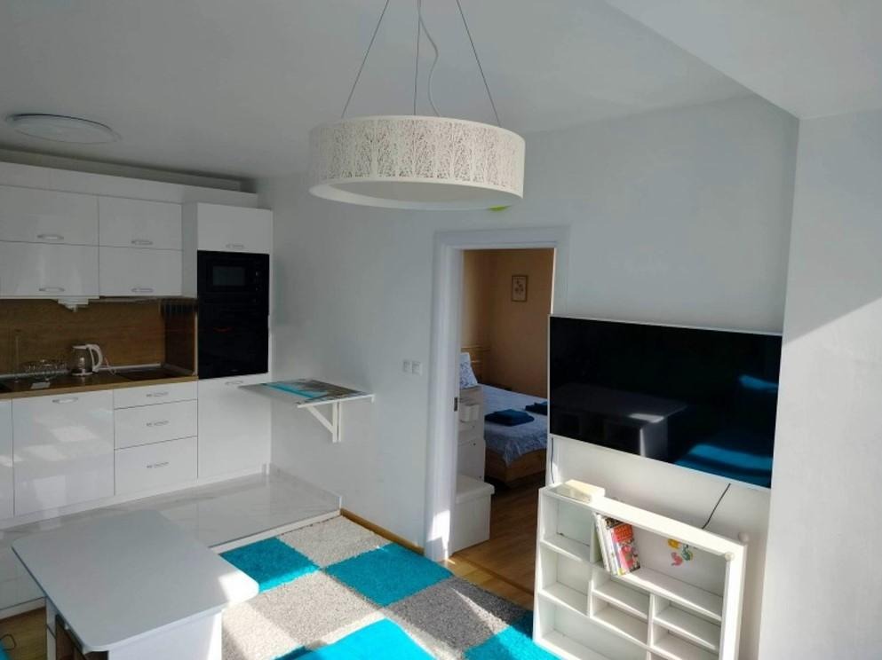 Дава под наем 3-СТАЕН, гр. София, Изток, снимка 2 - Апартаменти - 53601715