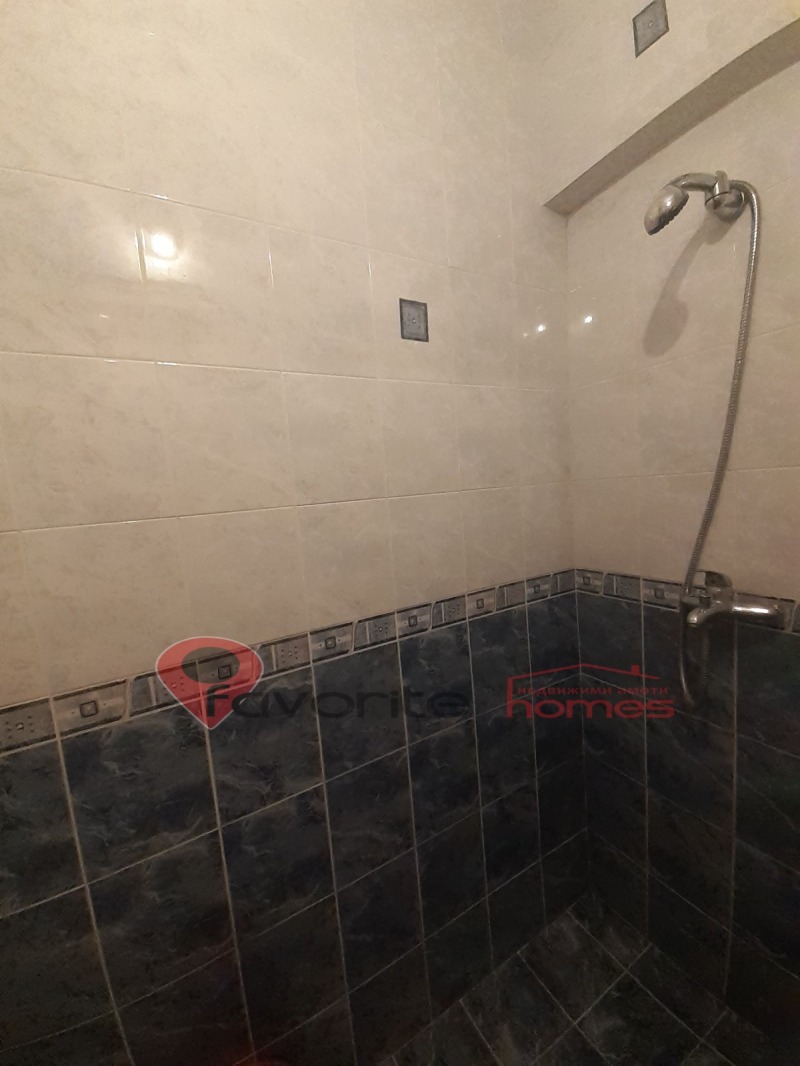 Дава под наем 2-СТАЕН, гр. Шумен, Център, снимка 6 - Апартаменти - 53448787