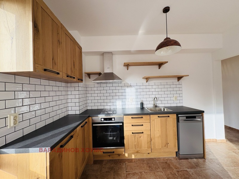 Дава под наем 3-СТАЕН, гр. София, Мусагеница, снимка 2 - Апартаменти - 52591045