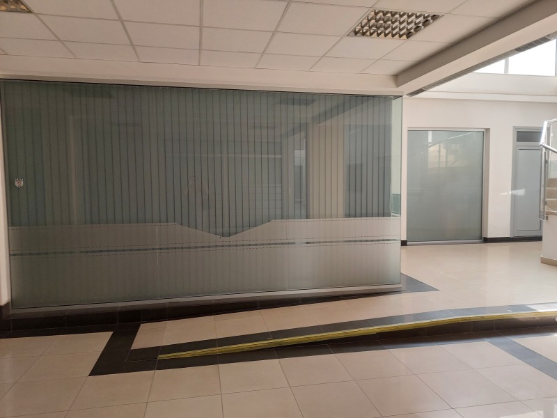 Дава под наем  Офис град Велико Търново , Център , 55 кв.м | 75509701 - изображение [2]