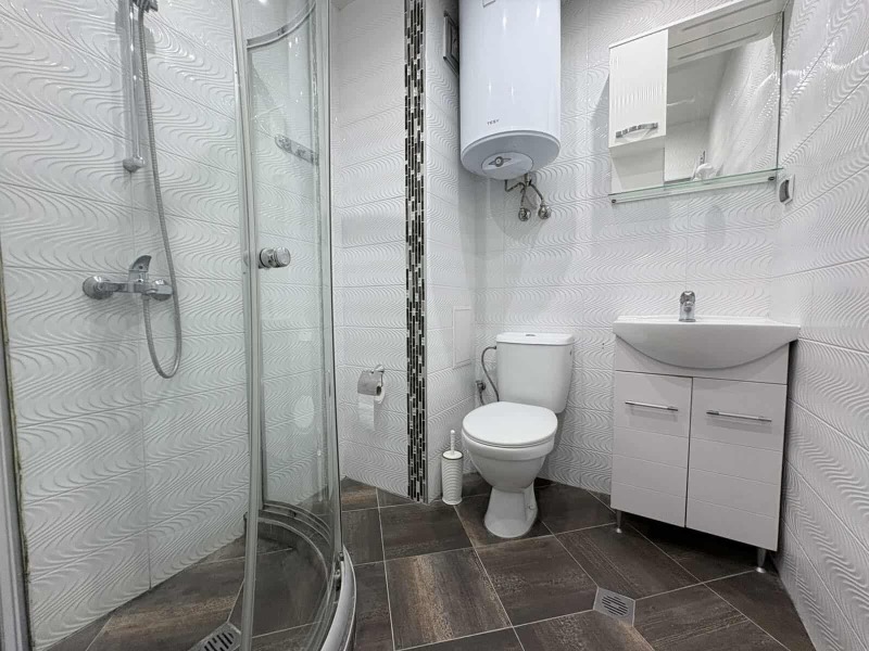 Дава под наем 2-СТАЕН, гр. Варна, Център, снимка 15 - Апартаменти - 52731876