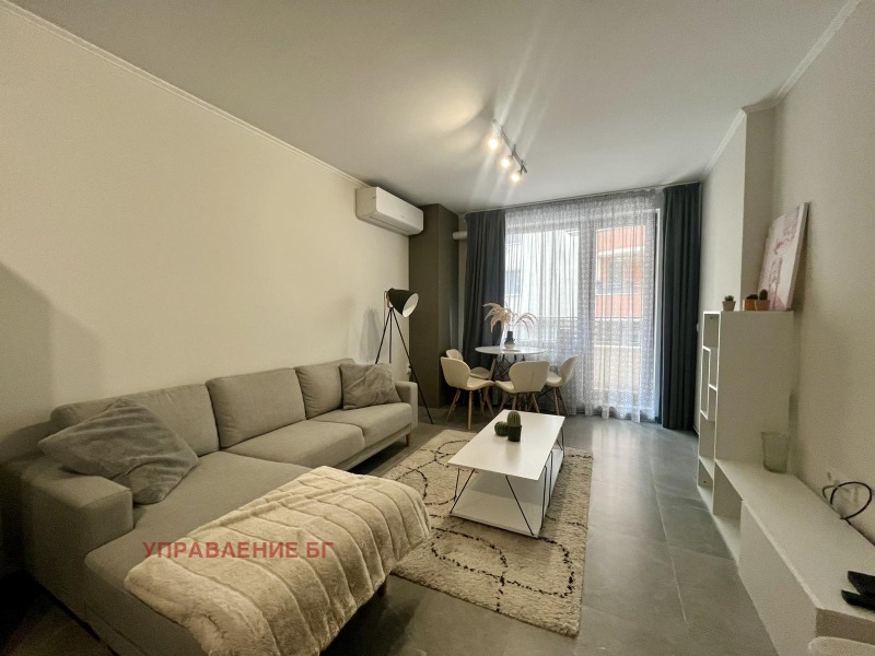 A louer  1 chambre Sofia , Bakston , 55 m² | 20650642