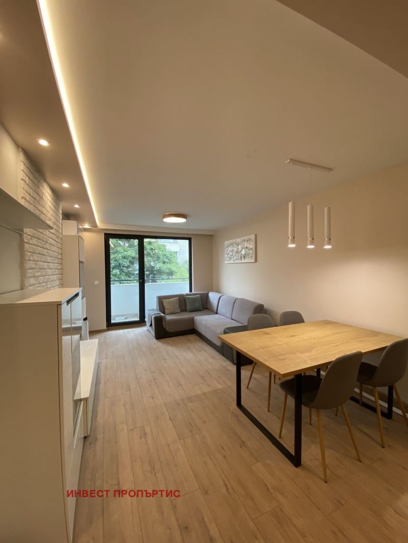 Под наем 3-СТАЕН, град София, Изток • 980 € • 30339459 — Holmes.bg