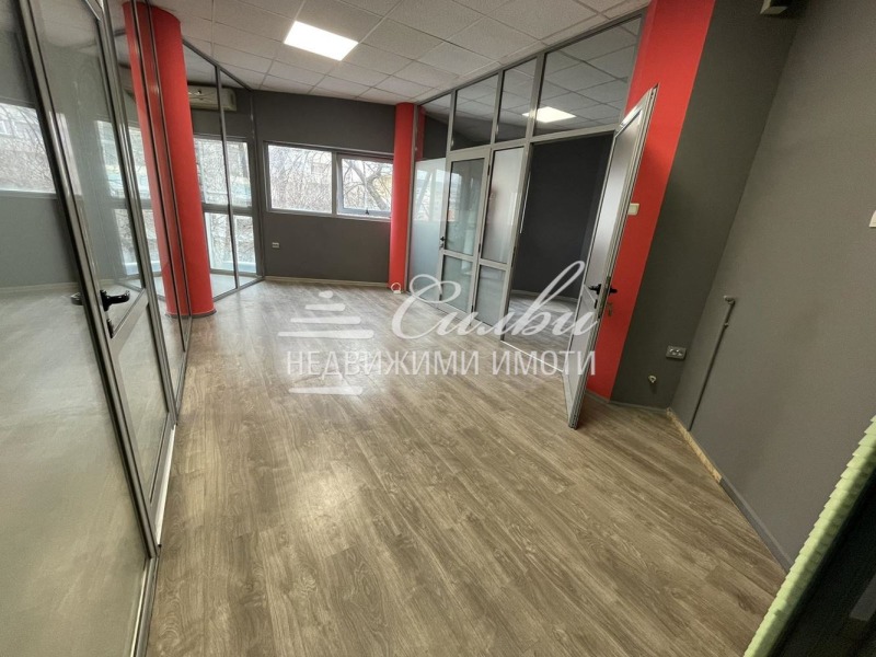 A louer  Bureau Choumen , Tsentar , 77 m² | 75845420 - image [4]