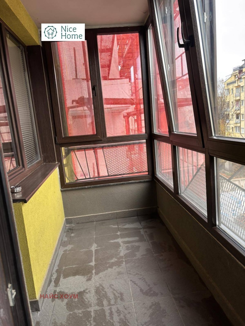 Дава под наем 4-СТАЕН, гр. София, Гоце Делчев, снимка 12 - Апартаменти - 52561649