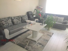 1 quarto Banichora, Sofia